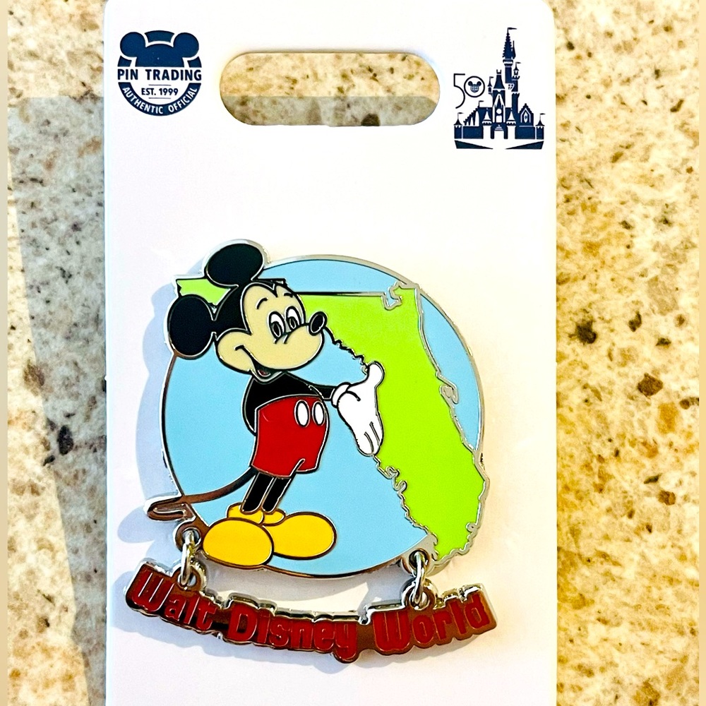 Disney Parks Vault Collection Mickey Mouse Florida Pin